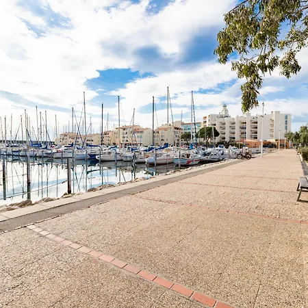 Le Lamparo Entre Port Et * Leucate
