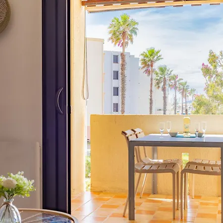 Le Lamparo Entre Port Et לאוקאט